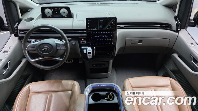 Hyundai Staria 2022 — photo 7