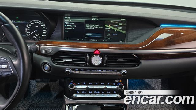 Genesis EQ900 2016 — photo 20