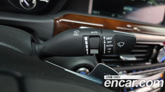 Genesis EQ900 2016 — photo 27