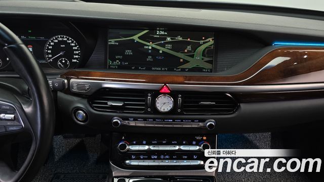Genesis EQ900 2016 — photo 28