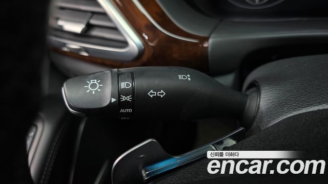 Genesis EQ900 2016 — photo 33