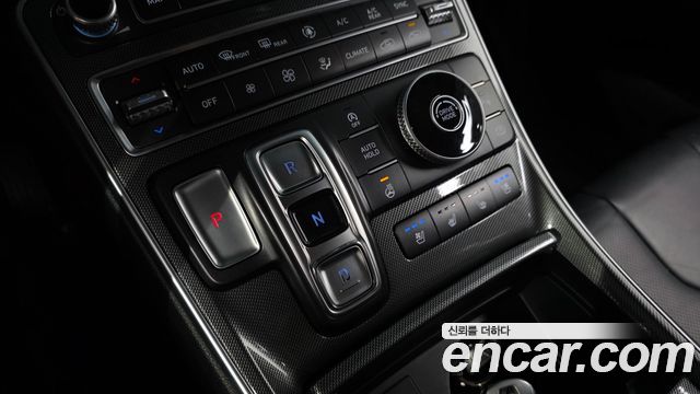 Hyundai Santafe 2022 — photo 12