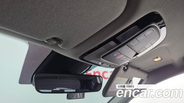 Hyundai Santafe 2022 — photo 29