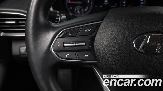 Hyundai Santafe 2022 — photo 33