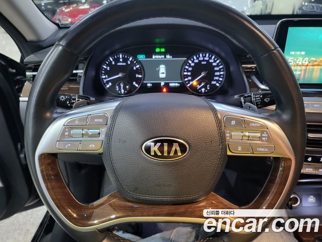 Kia K9 2019 — photo 12