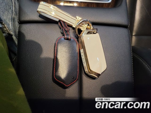 Kia K9 2019 — photo 20