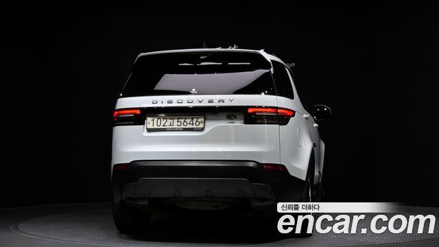 Land Rover Discovery 2019 — photo 4
