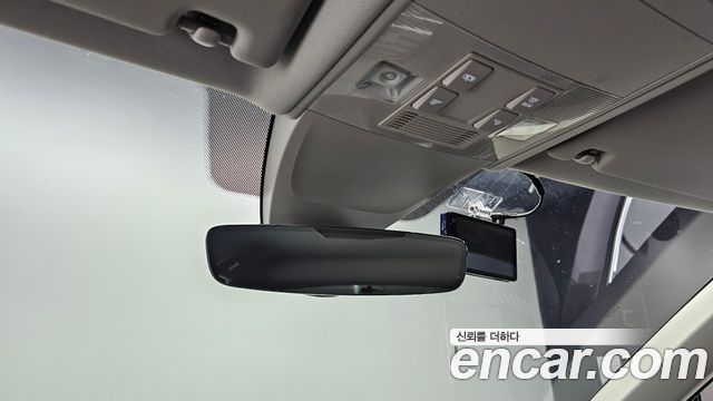 Volkswagen Tiguan 2022 — photo 23