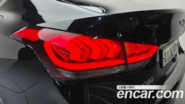 Genesis G80 2017 — photo 9