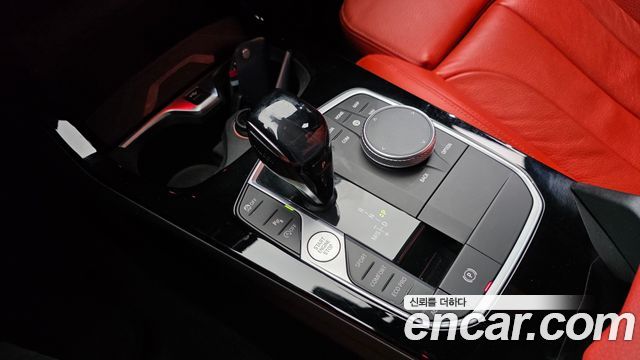 BMW 1-Series 2021 — photo 9