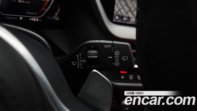 BMW 1-Series 2021 — photo 15