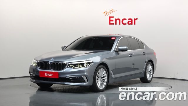 BMW 5-Series 2020 — photo 1
