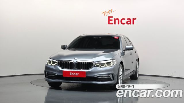 BMW 5-Series 2020 — photo 3