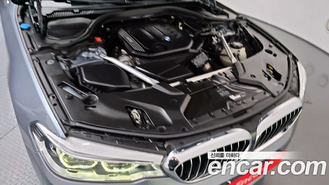 BMW 5-Series 2020 — photo 6