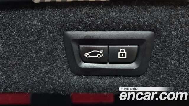 BMW 5-Series 2020 — photo 23