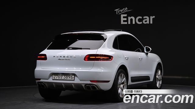 Porsche Macan 2014 — photo 2