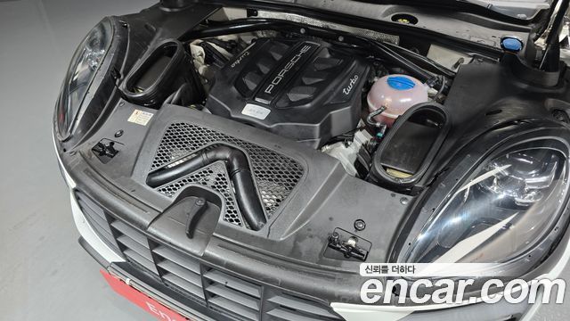 Porsche Macan 2014 — photo 6