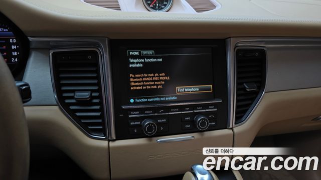 Porsche Macan 2014 — photo 14