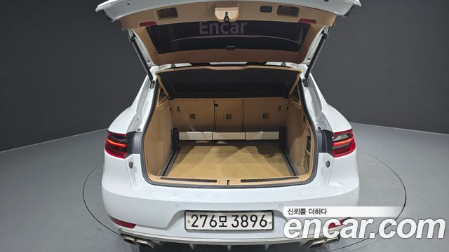 Porsche Macan 2014 — photo 20