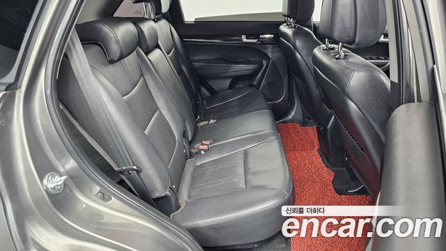 Kia Sorento 2011 — photo 17