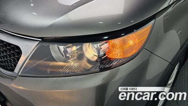 Kia Sorento 2011 — photo 8