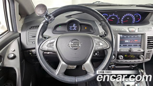 KG Mobility KORANDO 2017 — photo 19