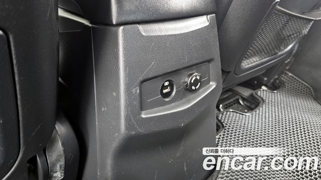 KG Mobility KORANDO 2017 — photo 25