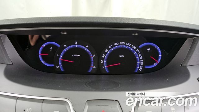 KG Mobility KORANDO 2017 — photo 31