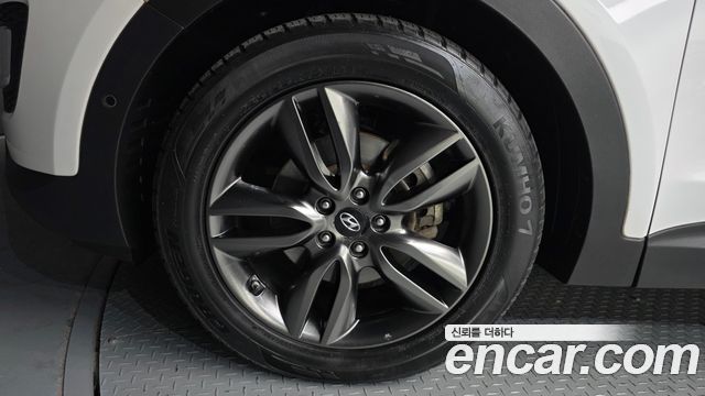 Hyundai Santafe 2015 — photo 5