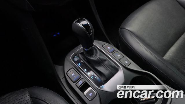 Hyundai Santafe 2015 — photo 9