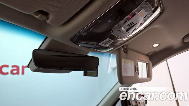 Genesis GV80 2023 — photo 28