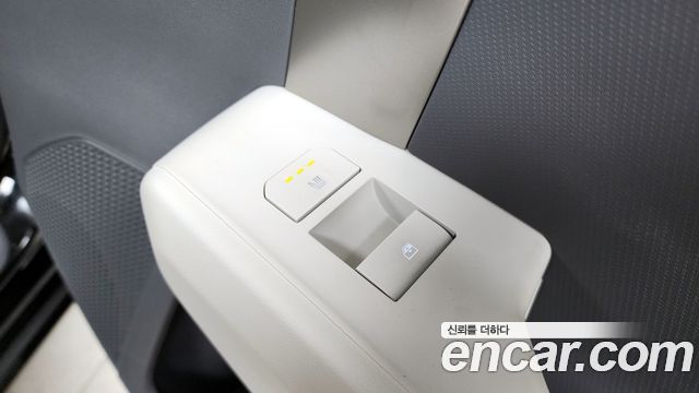 Kia EV3 2025 — photo 25