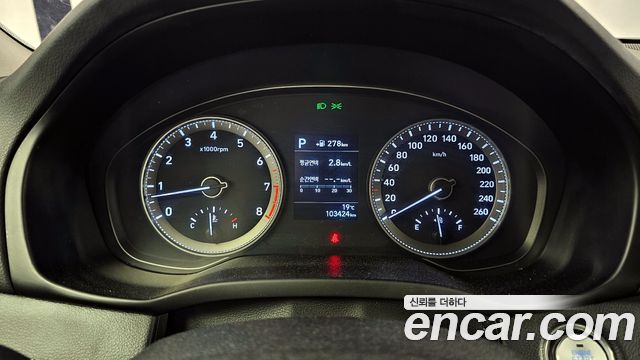 Hyundai Grandeur 2018 — photo 11