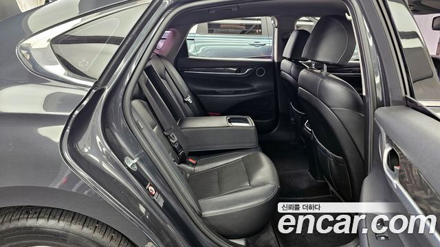 Hyundai Grandeur 2018 — photo 18