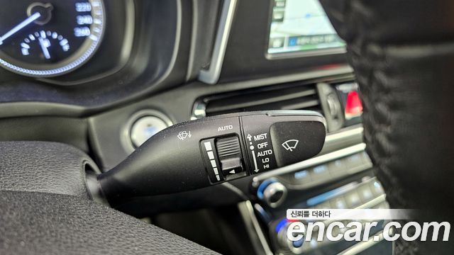 Hyundai Grandeur 2018 — photo 27