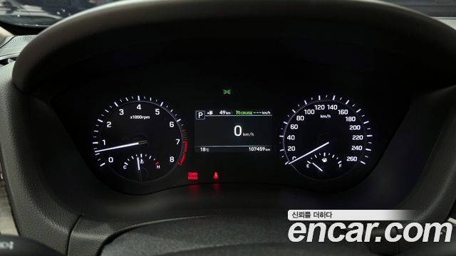 Genesis G80 2018 — photo 8