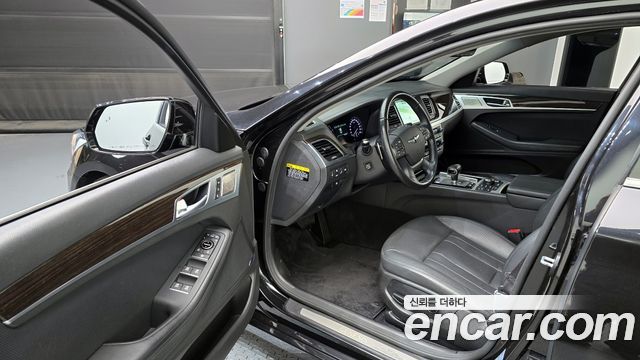 Genesis G80 2018 — photo 10