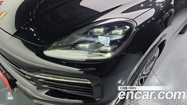 Porsche Cayenne 2020 — photo 8