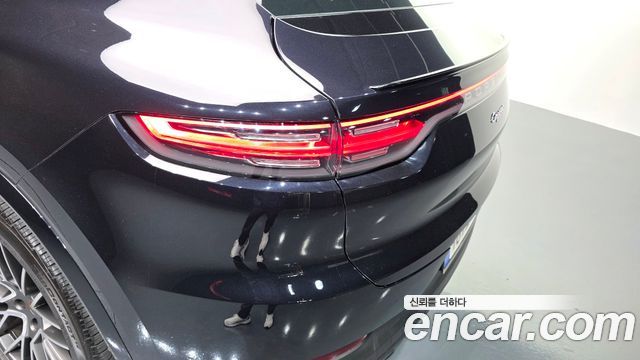 Porsche Cayenne 2020 — photo 9