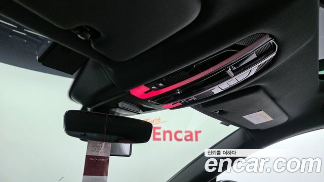 Porsche Cayenne 2020 — photo 33