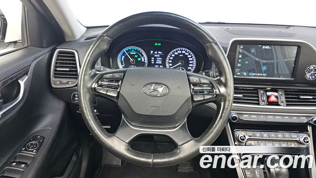Hyundai Grandeur 2019 — photo 13