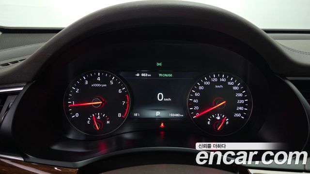 Kia K7 2017 — photo 8