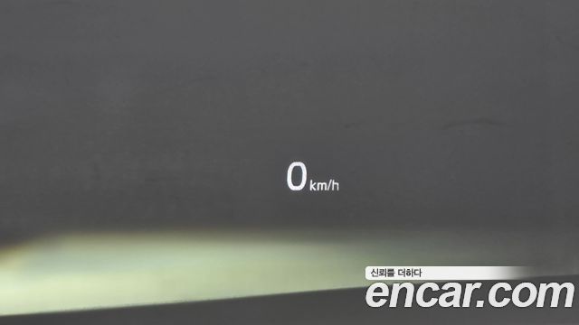 Kia K7 2017 — photo 18