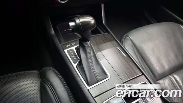 Kia K7 2012 — photo 9