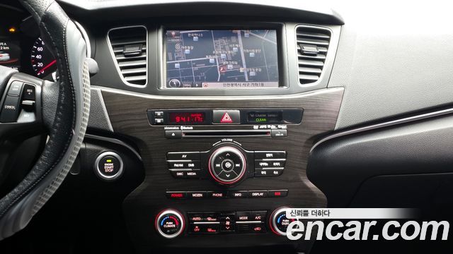 Kia K7 2012 — photo 13