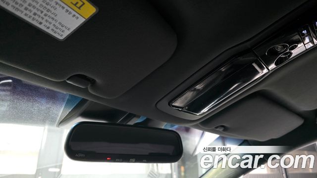 Kia K7 2012 — photo 16