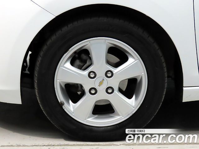 Chevrolet Korea Spark 2016 — photo 11