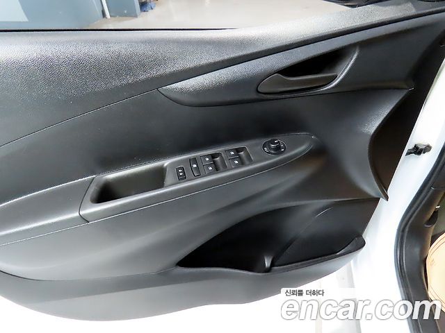 Chevrolet Korea Spark 2016 — photo 14