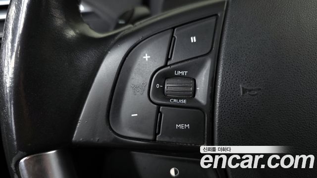Citroën / DS C4 Picasso 2015 — photo 16