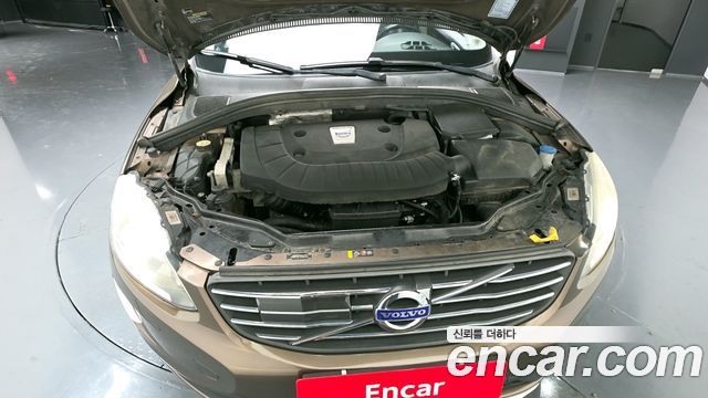 Volvo XC60 2015 — photo 6
